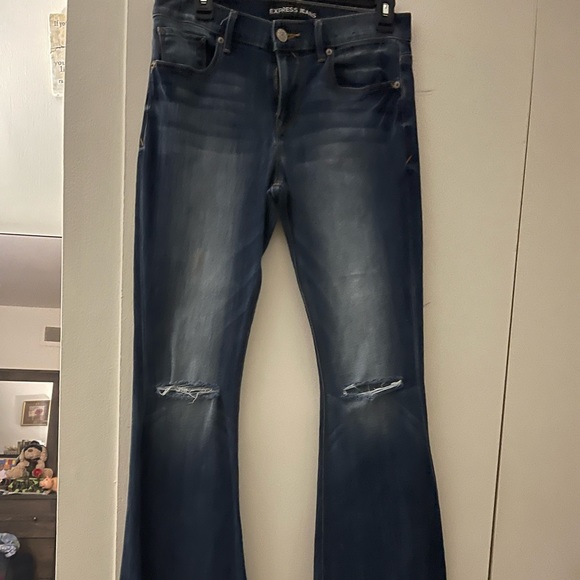 Jeans - Picture 1 of 2